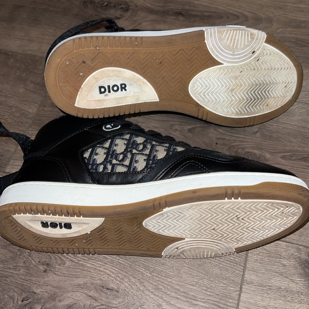 B27 HIGH-TOP SNEAKER - Picture 4 of 4